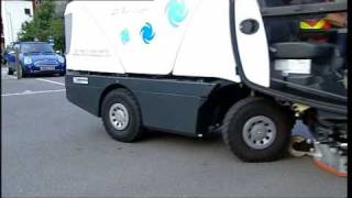 Archive Johnston Sweepers CX200 Compact Street Sweeper for road sweeping in urban areas [upl. by Dorrahs]