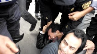 Grave represión de la policía del DF a Fernandez Noroña y ANIMO en el sentón pacífico en el Senado [upl. by Durwin]