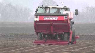 Grimme GL 32B planting potatoes  Sadzenie ziemniaków  załadunek sadzeniaka cz3 [upl. by Cila]