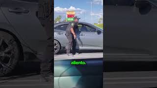 ¡Respuesta Increíble de los Oficiales de Policía a la Colisión con el Carrito 😨😨 [upl. by Ronyar349]