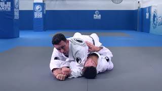 Renzo Gracie Americana from the mount  Renzo Gracie Online Academy [upl. by Kauslick]