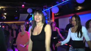 Loca loca remix ballo di Gruppo line dance djBerta [upl. by Yelreveb]