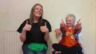 Makaton Sign of the Week  Green 💚 [upl. by Vail98]