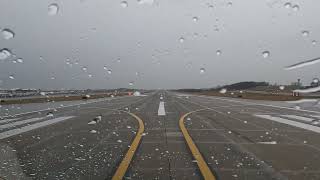 Bombardier Challenger 350 Wet Takeoff Pittsburgh PIT Runway 28R PEL [upl. by Obadiah]