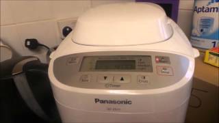 Panasonic SD2511 Breadmaker Review [upl. by Aitra]