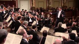 Beethoven Symphony 3 1 1 Eroica Orquesta Filarmónica de Viena Chr Thielemann [upl. by Atirb]