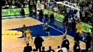 Buzzerbeater von Mithat Demirel zum Pokalsieg 2003 [upl. by Floss]