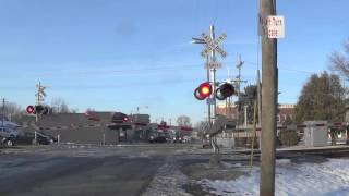 Main St Grade Crossing Leland IL 112415 [upl. by Hekker]