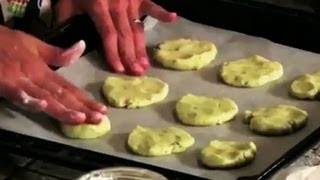 Biscotti al pistacchio ricetta [upl. by Okomom646]