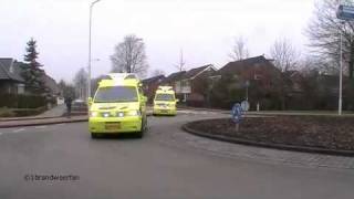 2 ambulance onder politie begeleiding naar het ziekenhuis [upl. by Etram328]