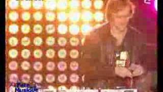 David Guetta feat Chris Willis  Love Is Gone LIVE [upl. by Eniamirt]