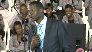 Prophet Makandiwa making you laugh  Mabhande kuwanda [upl. by Retlaw]