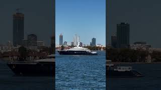 feadship MY LONIAN enjoying some sun time in New York City ⚓️🇺🇸🗽 [upl. by Schreibman]