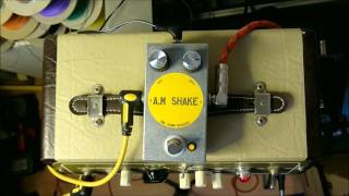 Bespoke Pedal 14 quotAM Shakequot Mosfet Magnatone Vibrato [upl. by Griff]