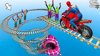 الأبطال الخارقين على القضبان دوامة قمع جسر  SPIDERMANon Motorcycle in Spiral Bridge Stunt Ride [upl. by Naellij]