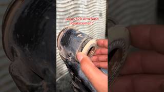 Lexus 570 Arm Bush Replacement استبدال روكبا لكزس ٥٧٠، armbushlx570 ميكانيكي لكزس٥٧٠ shorts [upl. by Annawat]