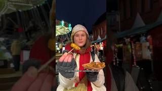 ALLES ESSEN am Weihnachtsmarkt🥹⭐️🎅🏼 berlin food foodie holidayswithshorts [upl. by Shana]