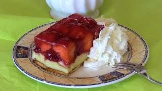 Erdbeerschnitte Erdbeerkuchen Schritt für Schritt mit Rezept [upl. by Stimson486]