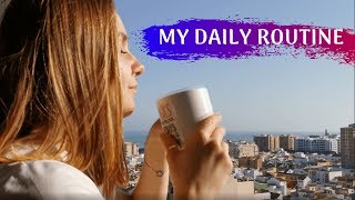 My daily routine ENGLISH FOR BEGINNERS A1A2 How I spend my day [upl. by Isa]