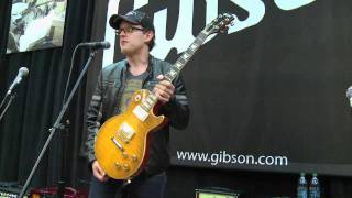 Joe Bonamassa Demos New ‪Gibson Paul Kossoff Signature Les Paul • NAMM 2012 [upl. by Regan814]