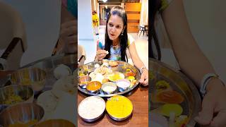 ३५० मध्ये कितीही खा 😧 comedy punefoodies streetfood funny punefoodie streetfoodideas [upl. by Nordgren]