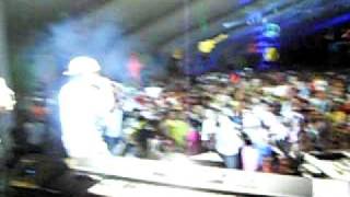 Latin Dreams en melgar cantando Quiero una chica [upl. by Atilef]