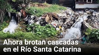 Brotan cascadas en el Río Santa Catarina [upl. by Crain]