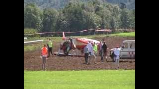 Flugzeugabsturz Flugplatzfest BacknangHeiningen Boeing PT17 Stearman Crash [upl. by Norred]