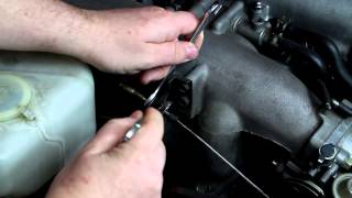 How to Adjust the accelerator cable [upl. by Ignacia903]