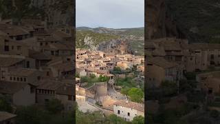 ALQUEZAR PUEBLO DE ESPAÑA MEDIAVAL 🇪🇸😱 aragon españa spain españatravel spaintravel [upl. by Idoc]