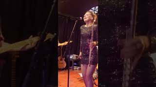 amandinebourgeois live concert tournée [upl. by Anelav]