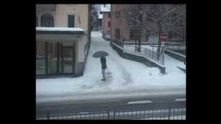 Stupid People Falling On Ice Real DUMB MUST SEE [upl. by Salamanca]