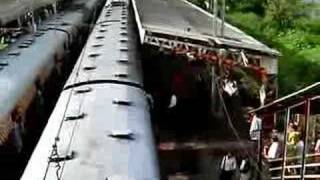 Mumbai Railways Train Human Compression Efficiency [upl. by Llednek]