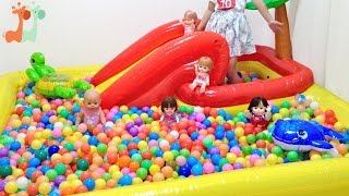 メルちゃんとボールプール 遊び 滑り台  Ball Pit Show for Kids and Mellchan Doll [upl. by Fritzsche]