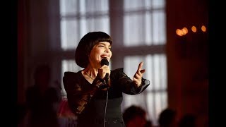 Slavnostní večer quotMůj šestý rok s Vámiquot a koncert Mireille Mathieu na Pražském hradě [upl. by Anec770]