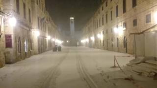 Snow in Dubrovnik Snijeg 11 sijecnja 2017 [upl. by Nuawtna490]