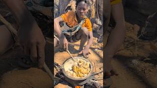 Its🔥😋 Cookies Lunchtime Hadzabe tribe Family Enjoying lovely foodbushmen culture africa [upl. by Nueovas]