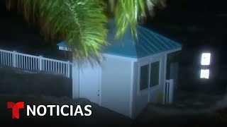 Poco después de que Milton tocó tierra a Fort Myers llegó la marejada ciclónica  Noticias Telemundo [upl. by Ellennahs]