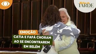 Catia Fonseca e Fafá de Belém choram ao se encontrarem no Círio de Nazaré [upl. by Ecnaiva803]