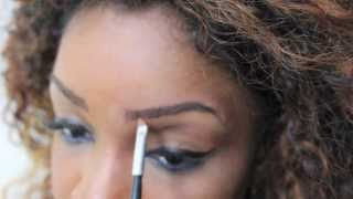 Comment faire ses sourcils  Eyes BROW Amatrice [upl. by Oniotna]