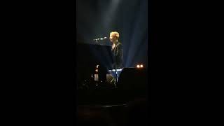 Tom Odell  Another Love  Live in İstanbul amp Fans Singing Along [upl. by Valdes]