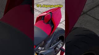 DUCATI PANIGALE V4S Mİ YOKSA BMW M1000 RR MI   Paran olsa hangisini alırdın [upl. by Manuela]