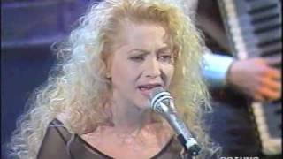 Patrizia Bulgari  Amica di scuola  Sanremo 1992m4v [upl. by Llenrac]