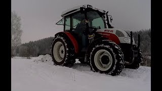 Schneeräumen mit Steyr Traktor und Planierschild First Time Snow Plowing with the Rear Blade [upl. by Adamok763]