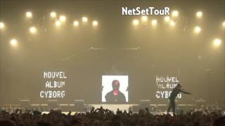 Nekfeu révèle son nouvel album surprise Cyborg en plein concert à Bercy [upl. by Idahs]