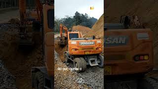 Đôi máy xúc Doosan DX140 múc đất hạ cua đỗđứcquyềntv đỗđứcquyền [upl. by Osmo978]