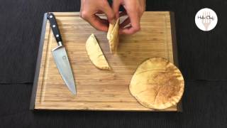 How to cut a pita bread [upl. by Tawnya511]