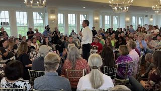 Beto O’Rourke responds to heckler with expletive [upl. by Anisamoht]