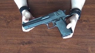 Unboxing the Desert Eagle MKVII 44 Magnum [upl. by Annaeed]