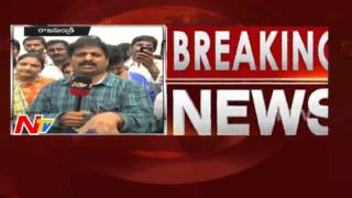 Chiranjeevi Raghuveera Reddy Arrested at Rajahmundry Airport  NTV [upl. by Nylakcaj]